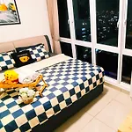Jb Twin Galaxy Residence Near Ksl Mall And Newyorkhotel