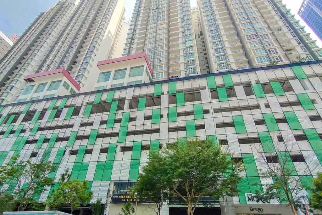 Apartemen Jb Twin Galaxy Near Ksl Mall And Newyorkhotel