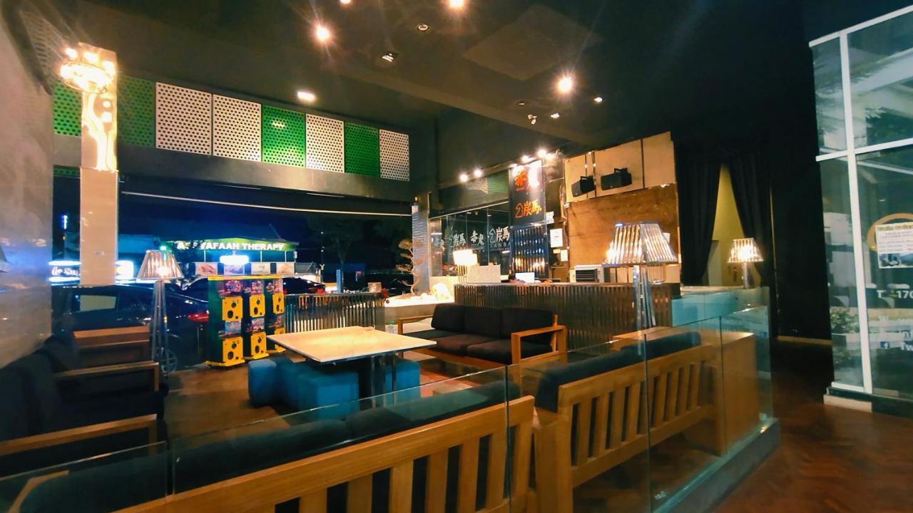Jb Twin Galaxy Near Ksl Mall And Newyorkhotel