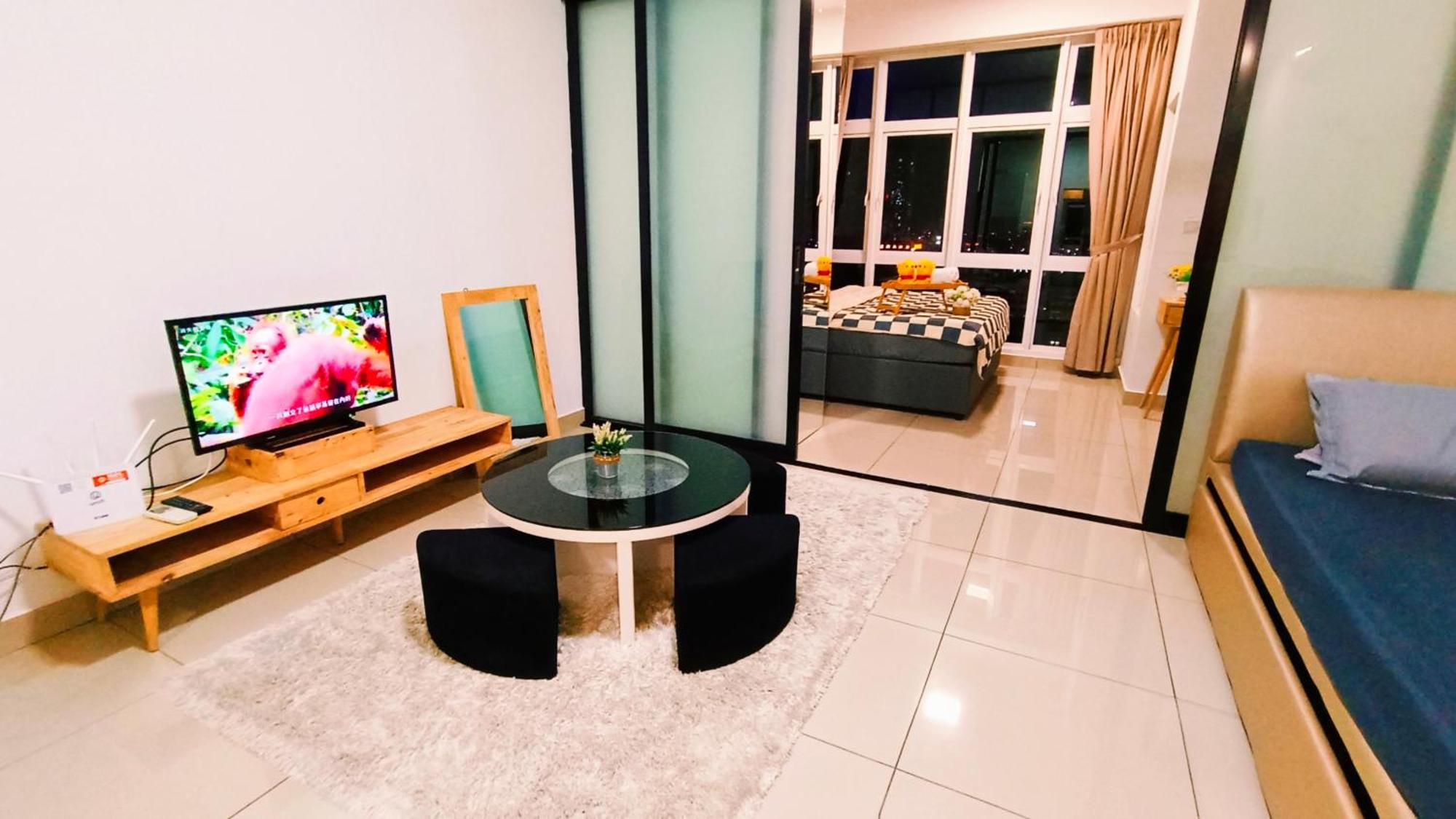 Apartemen Jb Twin Galaxy Near Ksl Mall And Newyorkhotel