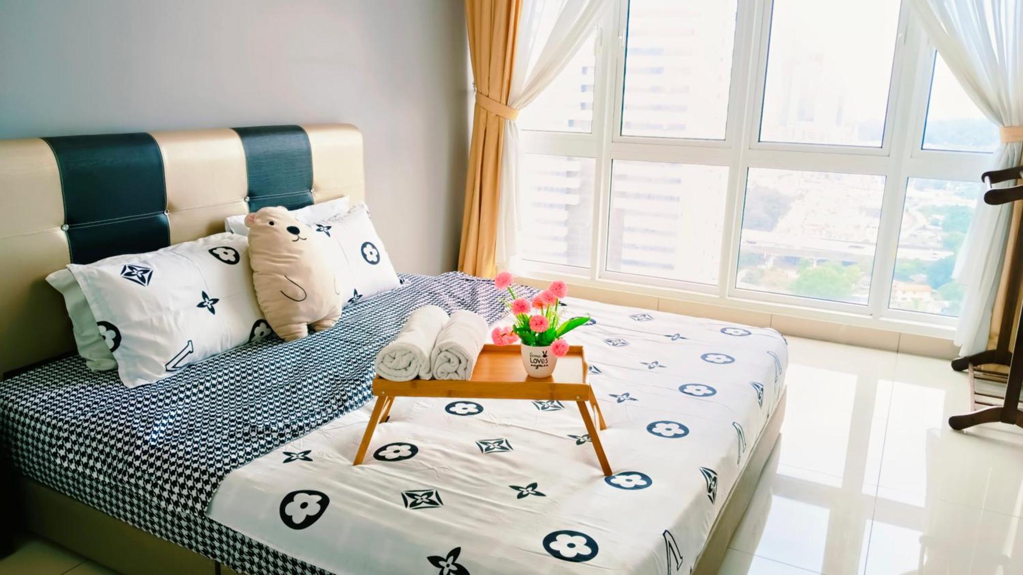 Jb Twin Galaxy Near Ksl Mall And Newyorkhotel Apartemen